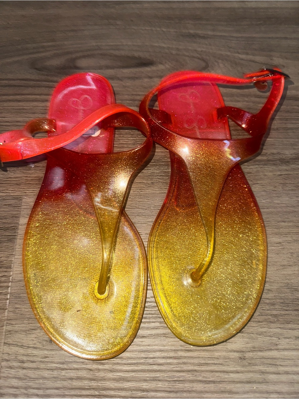 Women’s Glitter Ombre Jelly Sandals - Red to Gold